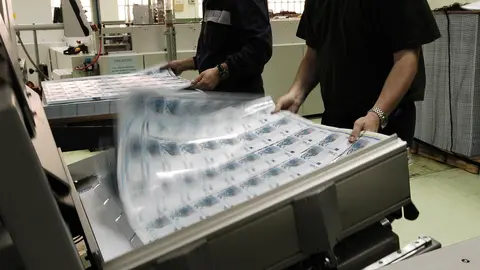 linea de corte n&int; 1
UNOmatc[#Beginning of Shooting Data Section]
Nikon D70s
2006/04/24 12:51:37.8
JPEG (8 bits) Normal
Tama&Ograve;o de la imagen: Medio (2240 x 1488)
Objetivo: 17-35mm F/2.8 D
Longitud Focal: 24mm
Modo de exposici&Ucirc;n: Manual
Modo de medici&Ucirc;n: Multipatr&Ucirc;n
1/15 segundo(s) - F/9
Compensaci&Ucirc;n de la exposici&Ucirc;n: +2.0 EV
Sensibilidad: ISO 800
Optimizar imagen: Personalizada
Balance de blancos: Fluorescente -3
Modo de AF: AF-S
Modo de sincronizaci&Ucirc;n del flash: No montado
Mode de color: Modo II (Adobe RGB)
Comp. de tono: Contraste alto
Ajuste de tono: -3&infin;
Saturaci&Ucirc;n: Intensa
Nitidez: Alta
Comentario de imagen:                                     
RR Larga exposic.: Apagado
[#End of Shooting Data Section]
