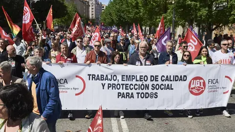 EuropaPress_5163512_Decenas_de_personas_durante_la_marcha_por_el_Dia_I