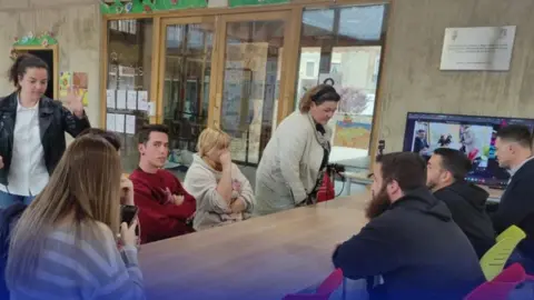 Captura de Pantalla 2023-05-10 a las 12.36.31