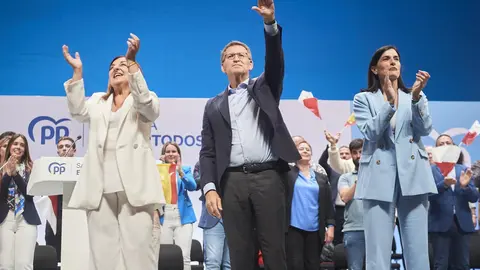 EuropaPress_5206050_ID_La_candidata_del_PP_a_la_Presidencia_de_Cant