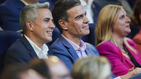 EuropaPress_5217382_El_presidente_del_Gobierno_y_secretario_general_de