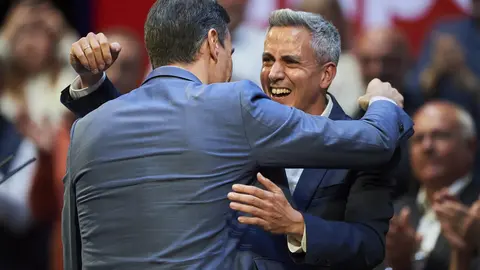 EuropaPress_5217381_El_presidente_del_Gobierno_y_secretario_general_de