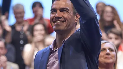 EuropaPress_5217370_El_presidente_del_Gobierno_y_secretario_general_de