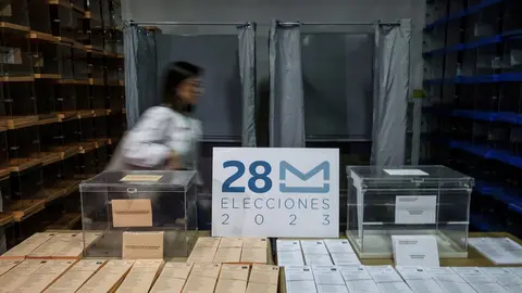 ROBER SOLSONA&hellip;&hellip;.20230523&hellip;..VALENCIA&hellip;&hellip;La delegada del Gobierno en la Comunitat Valenciana, Pilar Bernab&eacute;, visitar&aacute; el almac&eacute;n electoral y ofrecer&aacute; la informaci&oacute;n relativa a las elecciones del 28M.