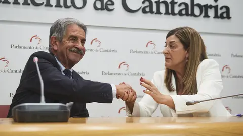 EuropaPress_5274815_La_presidenta_del_Partido_Popular_de_Cantabria_Ma