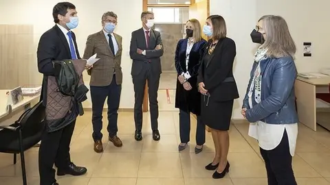 11:00 horas. Complejo Judicial de Las Salesas
La consejera de Presidencia, Interior, Justicia y Acci&oacute;n Exterior, Paula Fern&aacute;ndez, visita la Oficina de Asistencia a las V&iacute;ctimas de Delito.
