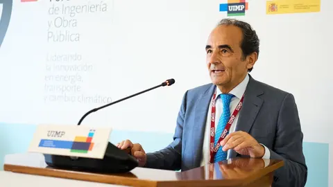 27/6/23  SANTANDER
uimp 
IX Foro Global de la Ingenier&iacute;a y Obra P&uacute;blica
Matilde Carl&oacute;n, Vicerrectora de Relaciones Institucionales y Programaci&oacute;n de Actividades; Miguel &Aacute;ngel Carrillo, presidente de la F. Caminos; Carlos Beltran

FOTO: Juan Manuel Serrano Arce

