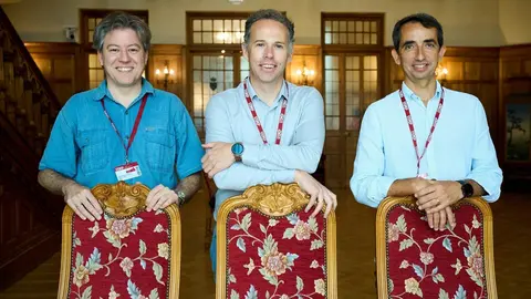 29/6/23  SANTANDER
uimp 
Desaf&iacute;os tecnol&oacute;gicos de la neurociencia y su dimensi&oacute;n &eacute;tica. 
V&iacute;ctor Borrell Franco; Miguel &Aacute;ngel Garc&iacute;a Cabezas; Javier Bern&aacute;cer Mar&iacute;a

FOTO: Juan Manuel Serrano Arce


