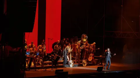 ALEJANDRO FERNÁNDEZ - MÚSICA EN GRANDE 2023 - EL REY LAGARTÓN (5) (1)