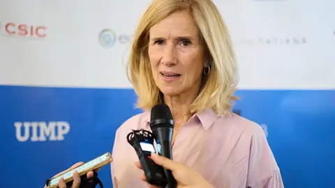 3/7/23  SANTANDER
uimp 
La industria espacial espa&ntilde;ola ante los nuevos retos mundiales. XI Encuentro sobre Telecomunicaciones Espaciales y II Encuentro sobre SmallSats
Cristina Garmendia, presidenta de honor SATLANTIS. Ex ministra de Ciencia e Innovaci&oacute;n del Gobierno de Espa&ntilde;a 

FOTO: Juan Manuel Serrano Arce

