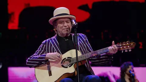 JOAQUÍN SABINA - TORRELAVEGA - EL REY LAGARTÓN (9) (1)