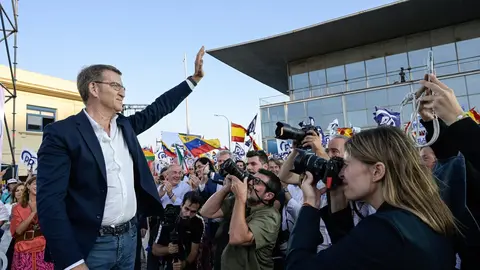 A Coru&ntilde;a.
Alberto N&uacute;&ntilde;ez Feij&oacute;o () dutrante el acto de
cierre de campa&ntilde;a del Partido Popular
21/07/2023
Foto: M. Dylan / Europa Press