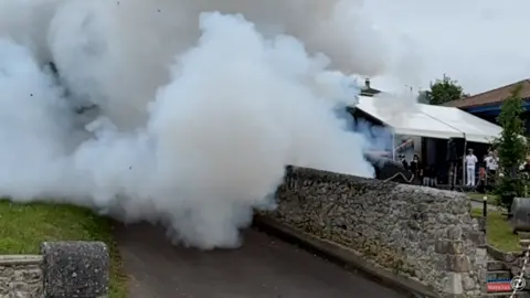 Captura de pantalla 2023-08-12 a las 21.02.54