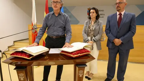 El consejero de Salud, C&eacute;sar Pascual, preside la toma de posesi&oacute;n de Pablo Serrano como subdirector Subdirector de Asistencia Sanitaria del SCS.
3 OCT 23
