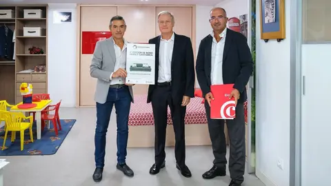 11:00 horas. Muebler&iacute;a Ernesto. Fernando de los R&iacute;os, 41. Santander. El consejero de Industria, Empleo, Innovaci&oacute;n y Comercio, Eduardo Arasti, presenta la puesta en marcha del Plan Renove del Mueble. 19 de octubre de 2023 &copy; Ra&uacute;l Lucio