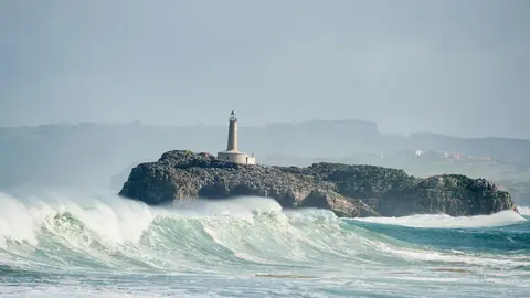 25FEB22 SANTANDER

EP Temporal Maritimo 
  

Fotos: juan manuel serrano arce