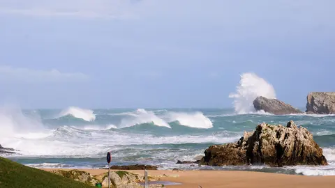 2/11/23  Santander
ep temporal olas 



FOTO: Juanma Serrano
