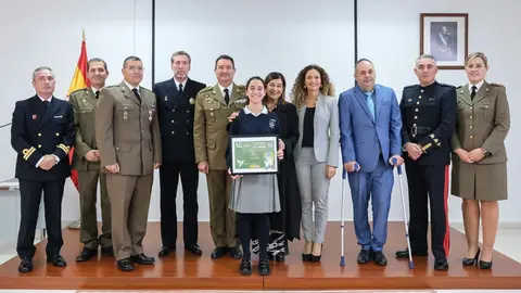 13:00 horas. Delegaci&oacute;n de Defensa en Cantabria. La presidenta de Cantabria, Mar&iacute;a Jos&eacute; S&aacute;enz de Buruaga, asiste al acto institucional del D&iacute;a de la Delegaci&oacute;n de Defensa en Cantabria. 8 de noviembre de 2023 &copy; Ra&uacute;l Lucio