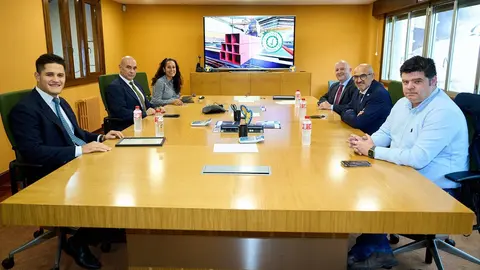 16/11/23  SANTANDER
Trebol Tirso 



FOTO: Juanma Serrano
