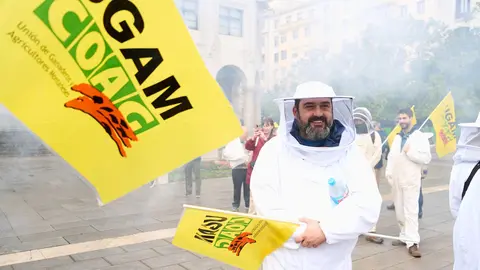 1/2/23  SANTANDER
ep APICOLAS 

Concentraci&oacute;n del sector ap&iacute;cola convocada por UGAM-COAG

FOTO: JUAN MANUEL SERRANO ARCE