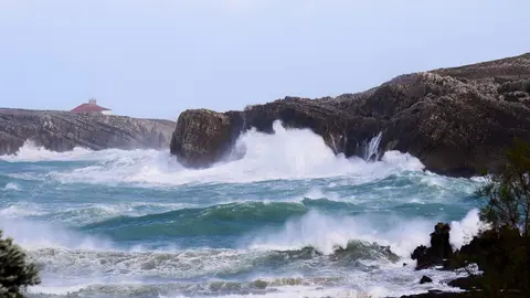 2/11/23  Santander
ep temporal olas 



FOTO: Juanma Serrano