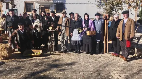 Todos los figurantes podan para El Comarcal