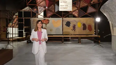 18.00.- Centro Arte Rupestre de Puente Viesgo. La presidenta del Gobierno de Cantabria, Mar&iacute;a Jos&eacute; S&aacute;enz de Buruaga, graba el mensaje de Navidad. 20 de diciembre de 2023 &copy; Ra&uacute;l Lucio