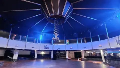 Interior de la Sala de Fiestas Vejo