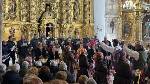 Celebraci&oacute;n de la Eucarist&iacute;a Coro