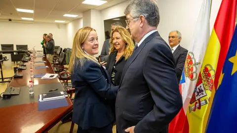 09.00 horas. Sala de Videoconferencias del Gobierno de Cantabria (1&ordf; planta)
La consejera de Presidencia, Justicia, Seguridad y Simplificaci&oacute;n Administrativa,
Isabel Urrutia, se re&uacute;ne para impulsar un Pacto para la Justicia. 27 noviembre 2023 &copy; Miguel De la Parra