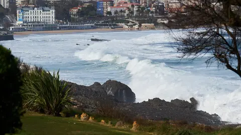 25FEB22 SANTANDER

EP Temporal Maritimo 
  

Fotos: juan manuel serrano arce