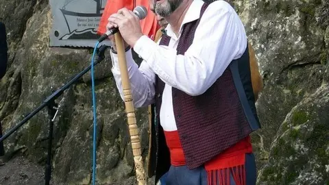 eL mALVIS 395654_2444959963250_1229420371_32219836_726180535_n[1]