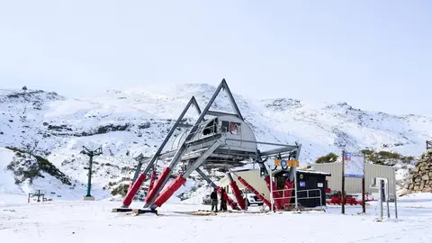 5/12/23  ALTO CAMPO
NIEVE EN ALTO CAMPO 



FOTO: Juan Manuel Serrano Arce
