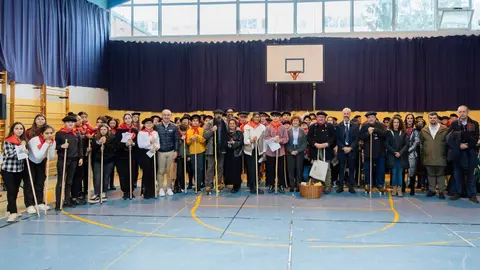 10:15 horas. IES Zapat&oacute;n, Torrelavega
 El consejero de Educaci&oacute;n, Formaci&oacute;n Profesional y Universidades, Sergio Silva, asiste al acto con motivo del canto de Las Marzucas.