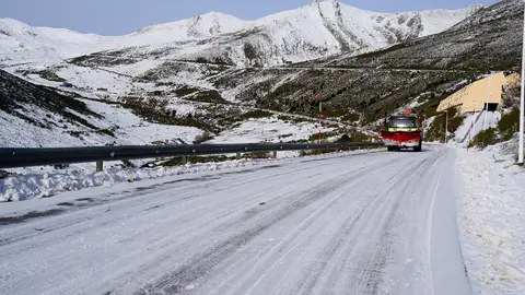 5/12/23  ALTO CAMPO
NIEVE EN ALTO CAMPO 



FOTO: Juan Manuel Serrano Arce