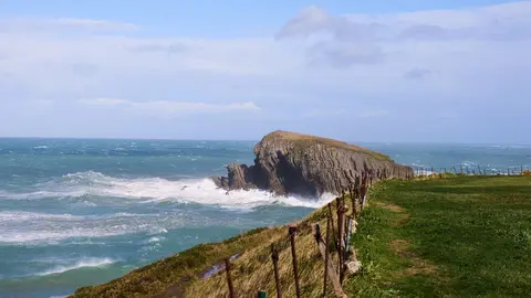 2/11/23  Santander
ep temporal olas 



FOTO: Juanma Serrano