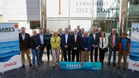 El consejero de Fomento, Ordenaci&oacute;n del Territorio y Medio Ambiente, Roberto Media, presenta, en rueda de prensa, la campa&ntilde;a 2024 de Mares Circulares impulsada por Coca-Cola y que cuenta con el apoyo del Gobierno de Cantabria
12 mar 24