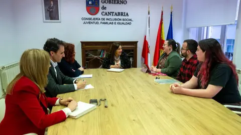 18:00.- Despacho de la consejera 
La consejera de Inclusi&oacute;n Social, Juventud, Familias e Igualdad, Bego&ntilde;a G&oacute;mez del R&iacute;o, se re&uacute;ne con los responsables de ALEGA. 5 marzo 2024 &copy; Miguel De la Parra