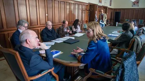 La consejera de Cultura, Turismo y Deporte, Eva Guillermina Fern&aacute;ndez, asiste a la Comisi&oacute;n Mixta Gobierno-Obispado
NR &copy;
15 MAR 24