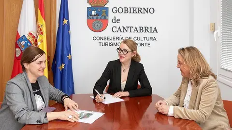10:00.- Despacho de la consejera
La consejera de Cultura, Turismo y Deporte, Eva Guillermina Fern&aacute;ndez, recibe a la alcaldesa de Santa Mar&iacute;a de Cay&oacute;n.