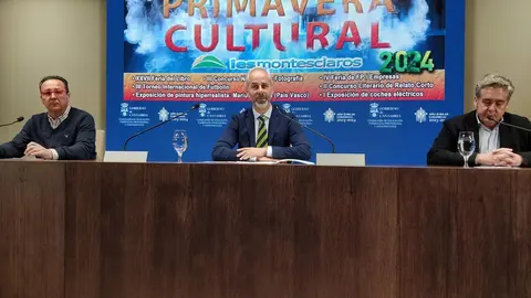 El consejero de Educaci&oacute;n, Formaci&oacute;n Profesional y Universidades, Sergio Silva, presenta, en rueda de prensa, la Primavera Cultural del IES Montesclaros. 
26 MAR 24