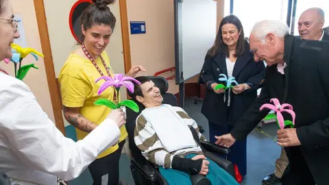 Avenida Cardenal Herrera Oria, 102 
La consejera de Inclusi&oacute;n Social, Juventud, Familias e Igualdad, Bego&ntilde;a G&oacute;mez, visita el Centro de Atenci&oacute;n Integral 'Antonio Ruiz Bedia' de Aspace.
Nr &copy;
26 mar 24