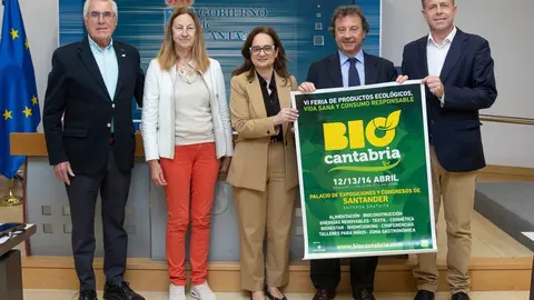 12:30 horas. Sala de Prensa del Gobierno de Cantabria
El consejero de Desarrollo Rural, Ganader&iacute;a, Pesca y Alimentaci&oacute;n, Pablo Palencia, presenta la Feria Biocantabria.