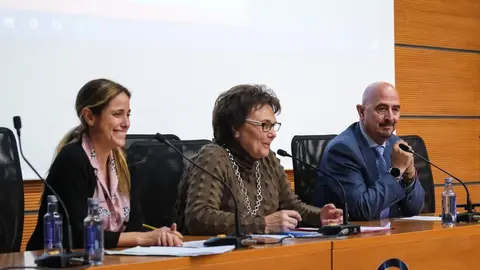 18:30 horas. Hospital de Valdecilla. Sal&oacute;n G&oacute;mez Dur&aacute;n. El consejero de Salud, C&eacute;sar Pascual, clausura la I Jornada One Health Cantabria. 11 de junio de 2024 &copy; Ra&uacute;l Lucio