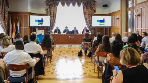 10:00 horas. Palacio de la Magdalena, Sala Riancho-Bringas. El consejero de Salud, C&eacute;sar Pascual, inaugura el XVII Encuentro Interauton&oacute;mico sobre Protecci&oacute;n Jur&iacute;dica del Paciente. Nuevos bioderechos digitales en salud. 24 de junio de 2024 &copy; Ra&uacute;l Lucio