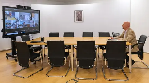 09:30 horas. Despacho del consejero. El consejero de Salud, C&eacute;sar Pascual, participa, por videoconferencia, en la reuni&oacute;n extraordinaria del pleno del Consejo Interterritorial del Sistema Nacional de Salud. 28 de junio de 2024 &copy; Ra&uacute;l Lucio