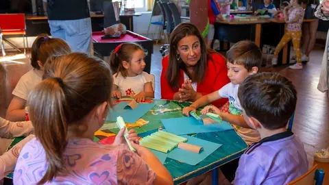 10:30 horas. Ayuntamiento de Villafufre
La consejera de Inclusi&oacute;n Social, Juventud, Familias e Igualdad, Bego&ntilde;a G&oacute;mez, visita las ludotecas infantiles de San Mart&iacute;n y Vega- 10 JULIO 2024 &copy; Miguel De la Parra