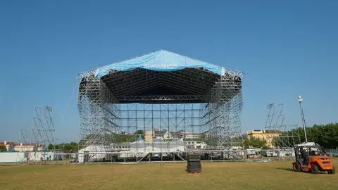 Montaje Semana Grande - EL REY LAGARTÓN (3)