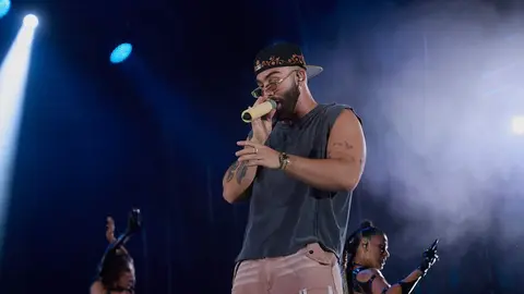 MANUEL TURIZO - MAGDALENA EN VIVO 2024 - &copy;EL REY LAGART&Oacute;N (18)