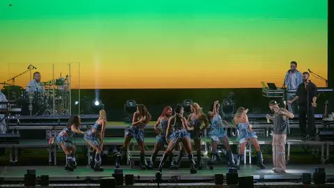 MANUEL TURIZO - MAGDALENA EN VIVO 2024 - &copy;EL REY LAGART&Oacute;N (41)